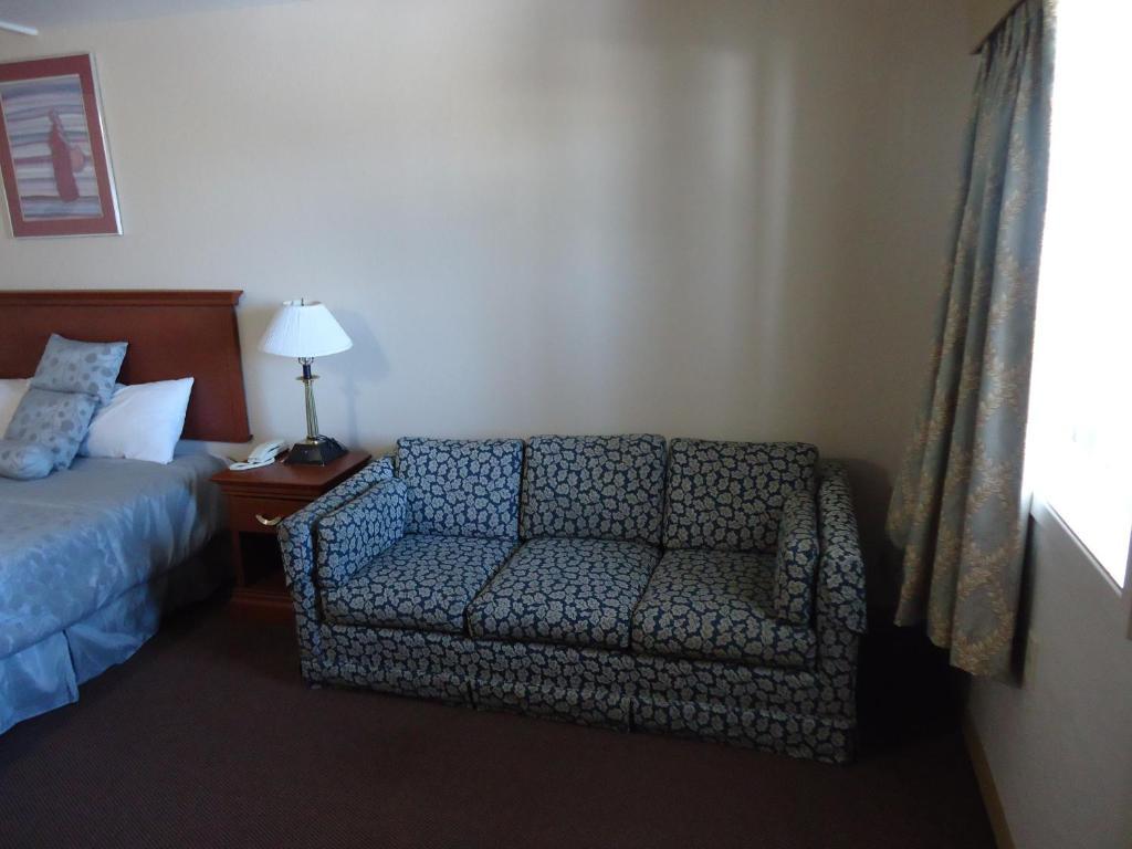 Canadiana Motel Съдбъри Екстериор снимка